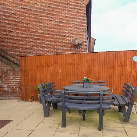 Stoker's Rest * Whitby